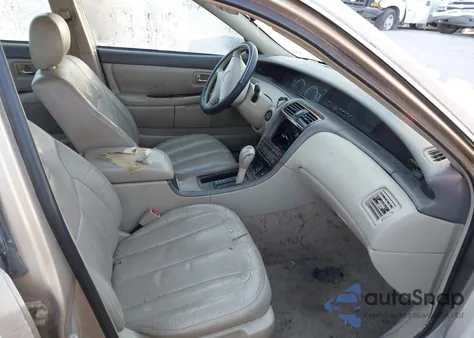 2001 Toyota Avalon Xls from USA, damaged, VIN 4T1BF28B71U156745